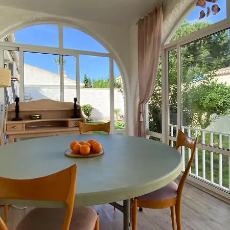 Con Piscina Campoamor Cerca De La Playa Holiday home *