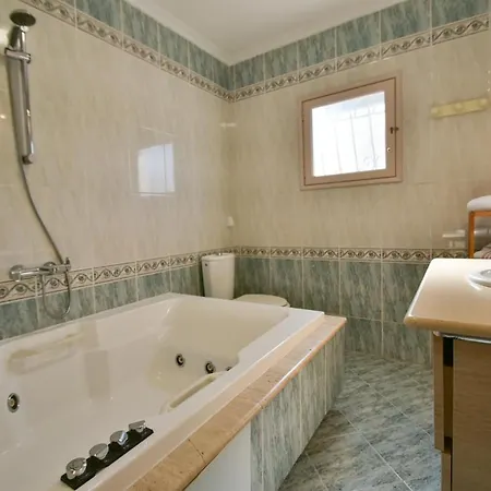 Con Piscina Campoamor Cerca De La Playa Holiday home Orihuela